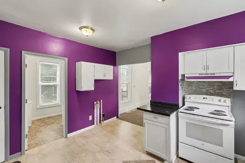 Entry Way - 231 W Biddle St, Jackson, MI 49203 photo 1 of 1