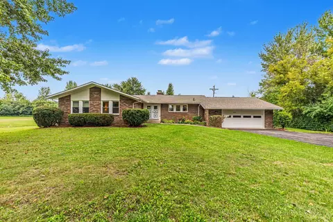 7070 Hitchingham Rd, Ypsilanti, MI 48197