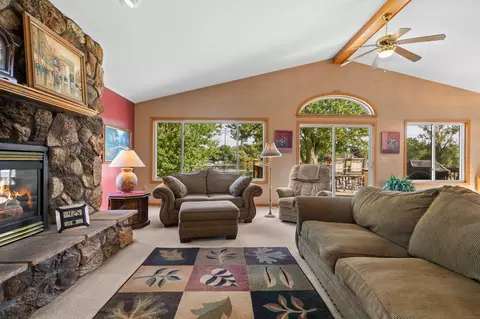 Living - 113 Watt Rd, Lyndon, MI 48137 photo 5 of 6