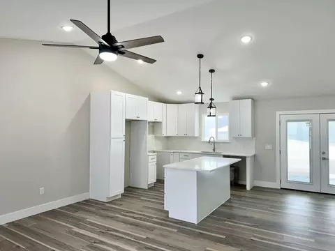 Kitchen - 3 Cobblestone Rdg, Raisin, MI 49286 photo 4 of 5