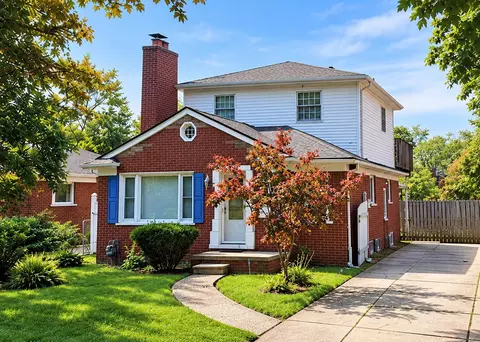 19950 Anita St, Harper Woods, MI 48225