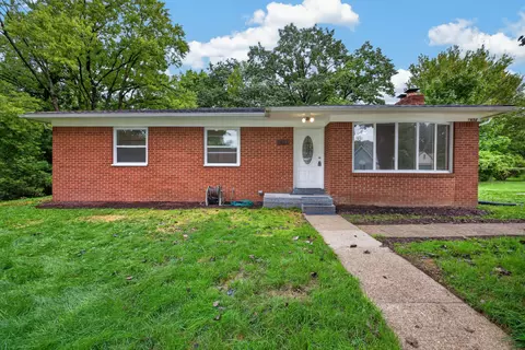 1652 Charleston Ave, Pontiac, MI 48340