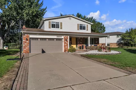 Exterior - 5555 Patterson Dr, Troy, MI 48085 photo 2 of 9