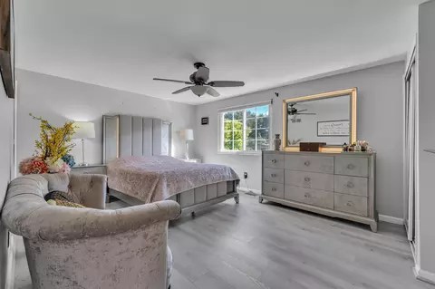 Bedroom - 5555 Patterson Dr, Troy, MI 48085 photo 1 of 13