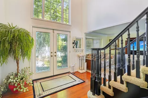Entry Way - 46793 Springwood Dr, Macomb, MI 48044 photo 1 of 2