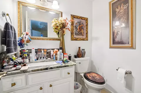 Bath - 46793 Springwood Dr, Macomb, MI 48044 photo 1 of 4