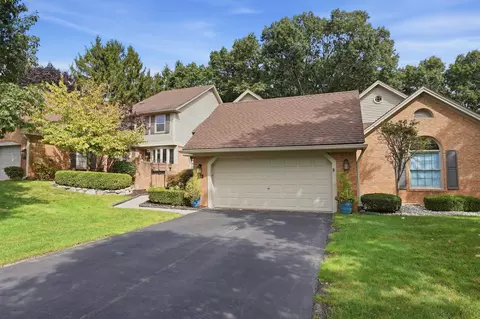 Exterior - 4539 Golf View Dr, Genoa, MI 48116 photo 2 of 17