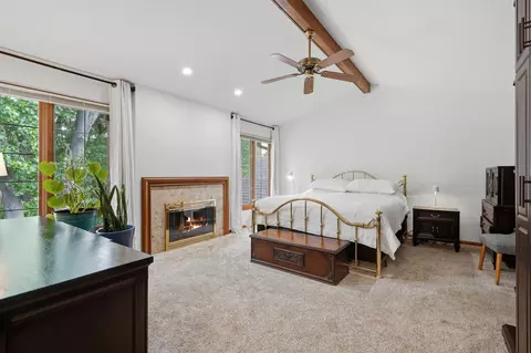 Bedroom - 4539 Golf View Dr, Genoa, MI 48116 photo 1 of 6