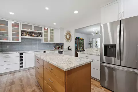 Kitchen - 4539 Golf View Dr, Genoa, MI 48116 photo 2 of 5