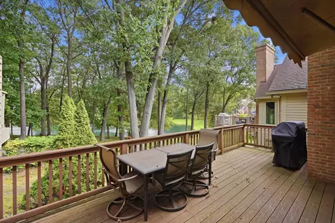 Exterior - 4539 Golf View Dr, Genoa, MI 48116 photo 7 of 17