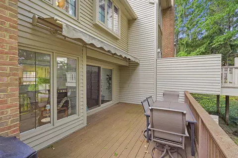 Exterior - 4539 Golf View Dr, Genoa, MI 48116 photo 8 of 17