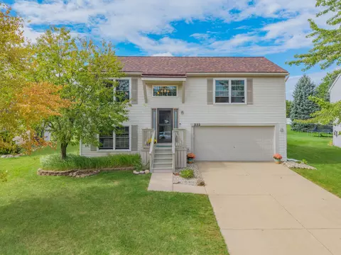 7132 Homestead Rd, Ypsilanti, MI 48197
