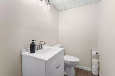 Bath - 216 Harper Dr, Saline, MI 48176 photo 2 of 2