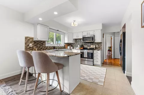 Kitchen - 216 Harper Dr, Saline, MI 48176 photo 4 of 4