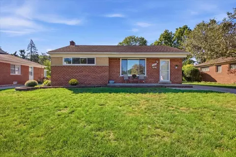 28787 Grandon Ave, Livonia, MI 48150