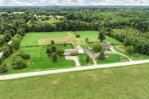 3605 White Tail Trl, Rose, MI 48442