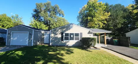 1635 S Harris Rd, Ypsilanti, MI 48198