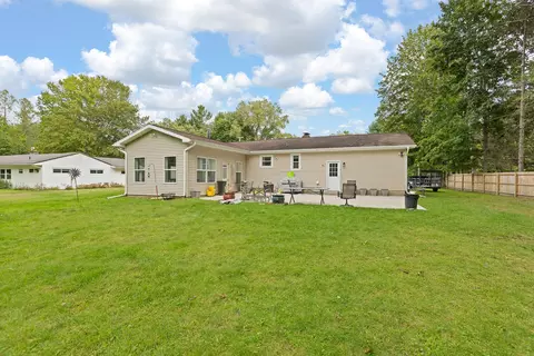 Exterior - 6530 S Jackson Rd, Summit, MI 49201 photo 1 of 9