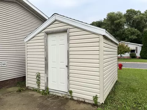 Other - 421 Cheyenne River Dr, Adrian, MI 49221 photo 3 of 4