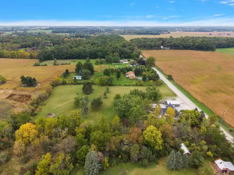 View/Area - 8360 Parker Rd, Saline, MI 48176 photo 3 of 10
