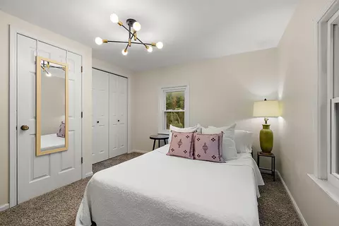 Bedroom - 8360 Parker Rd, Saline, MI 48176 photo 8 of 9