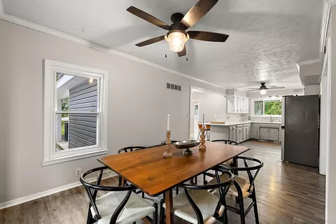 Dining - 8360 Parker Rd, Saline, MI 48176 photo 3 of 3