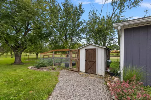 Exterior - 8360 Parker Rd, Saline, MI 48176 photo 12 of 31