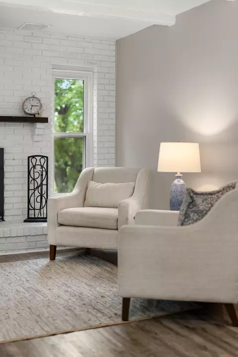 Living - 8360 Parker Rd, Saline, MI 48176 photo 6 of 13