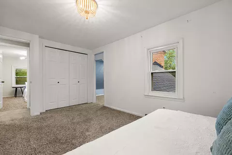 Bedroom - 8360 Parker Rd, Saline, MI 48176 photo 6 of 9