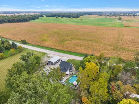 View/Area - 8360 Parker Rd, Saline, MI 48176 photo 8 of 10