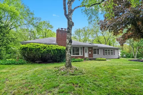 46351 W Main St, Northville, MI 48167