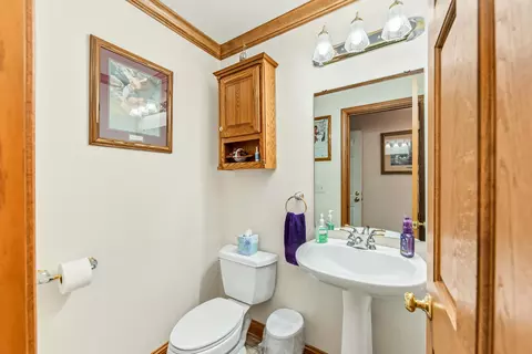 Bath - 2825 Toben Rd, Carleton, MI 48117 photo 3 of 5