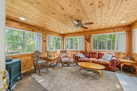 Exterior - 2825 Toben Rd, Carleton, MI 48117 photo 7 of 14