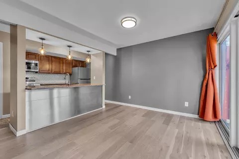 1801 Independence Blvd UNIT ANN, Ann Arbor, MI 48104