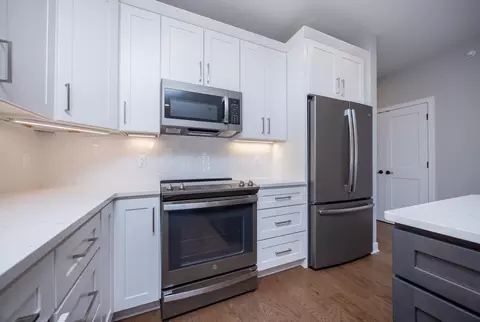 Kitchen - 503 Boardwalk Ln, Dexter, MI 48130 photo 6 of 7