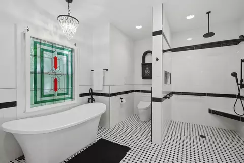 Bath - 4125 Ruby St, Pittsfield, MI 48197 photo 3 of 5