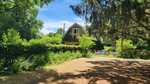 Exterior - 6732 Summerfield Rd, Bedford, MI 48182 photo 5 of 10