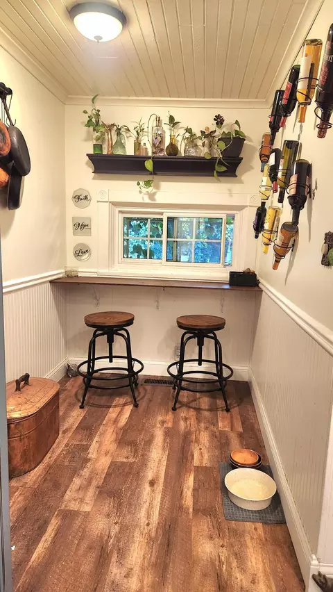 Kitchen - 6732 Summerfield Rd, Bedford, MI 48182 photo 5 of 5