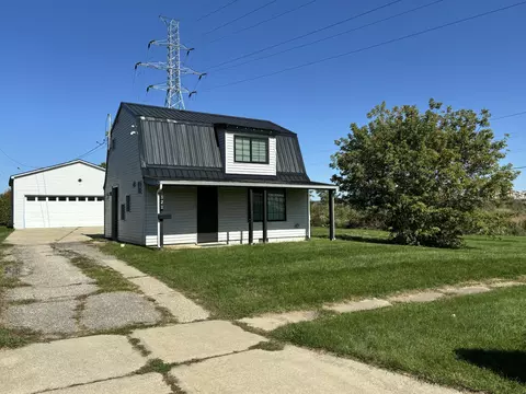 121 E Ypsilanti Ave, Pontiac, MI 48340