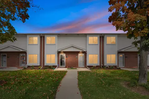4957 Crooks Rd, Royal Oak, MI 48073