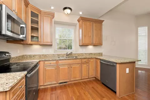 Kitchen - 4319 Brookstone Dr, Canton, MI 48188 photo 3 of 3