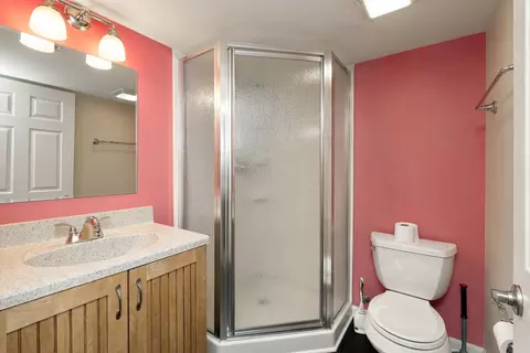 Bath - 4319 Brookstone Dr, Canton, MI 48188 photo 5 of 5