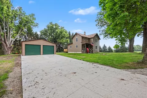 17300 Fahrner Rd, Sylvan, MI 48118