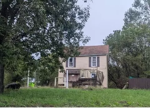 7551 Nollar Rd, Northfield, MI 48189