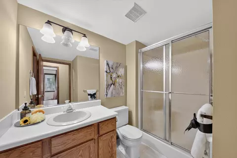 Bath - 492 Park Pl, Saline, MI 48176 photo 1 of 2