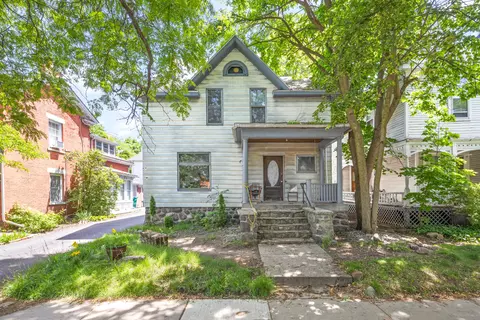 216 N 5th Ave, Ann Arbor, MI 48104