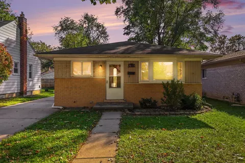 26273 Eton Ave, Dearborn Heights, MI 48125