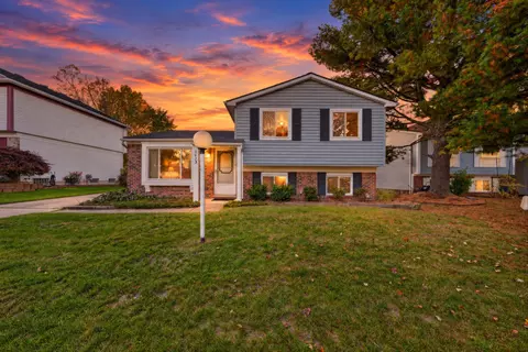 1423 Rue Willette Blvd, Ypsilanti, MI 48198