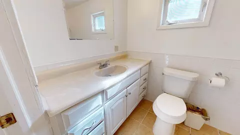Bath - 207 S Occidental Hwy, Tecumseh, MI 49286 photo 1 of 9