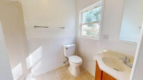 Bath - 207 S Occidental Hwy, Tecumseh, MI 49286 photo 3 of 9